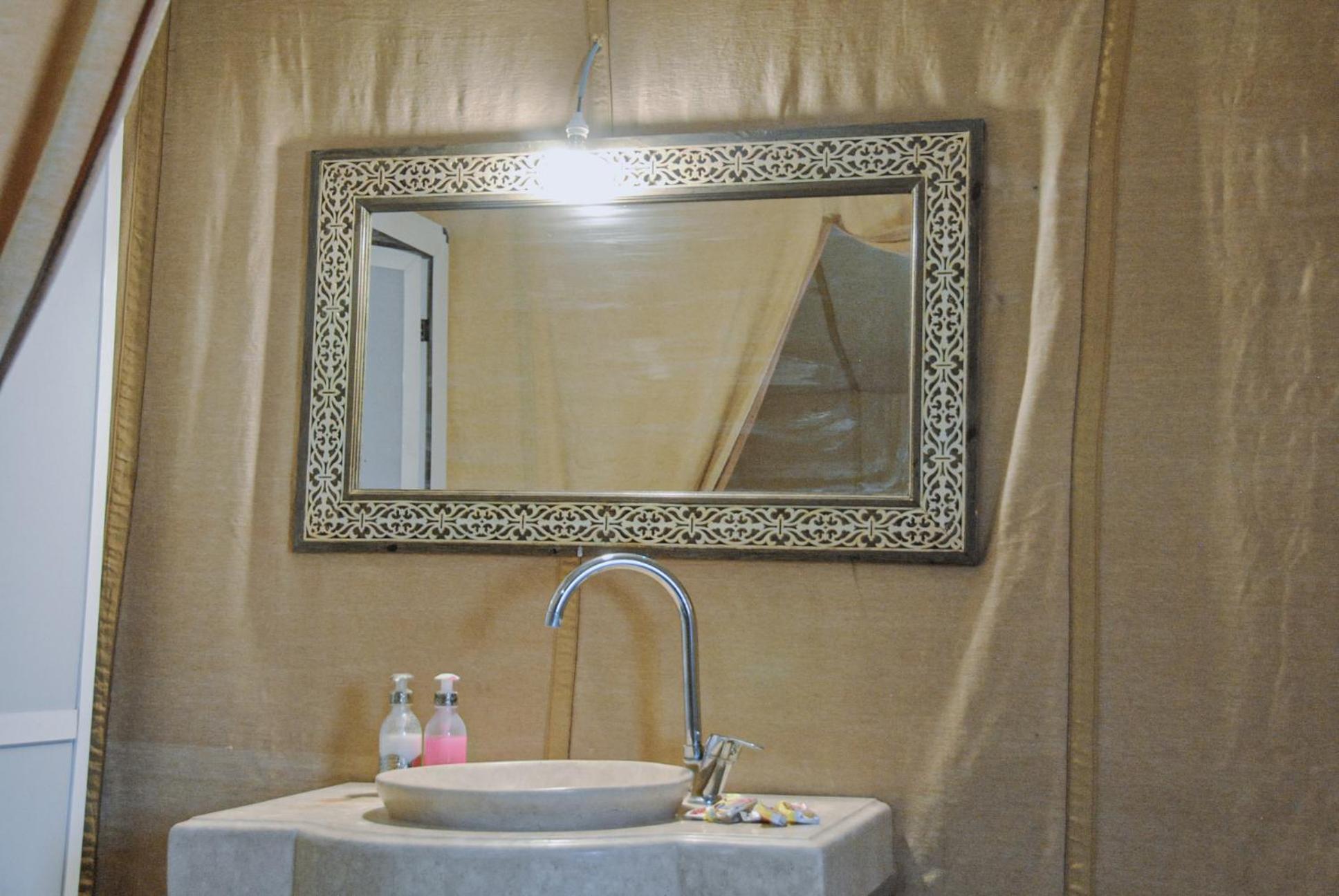 Camel Trips Luxury Camp Hotel Merzouga Luaran gambar